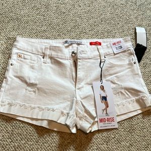 Celebrity pink white shorts for sale! 🤍